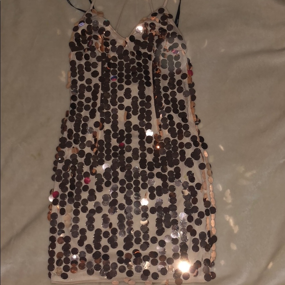 Rose gold Party dress!! 💗